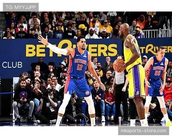 沃西关键单打提升湖人内线效率显著拉开比分差距