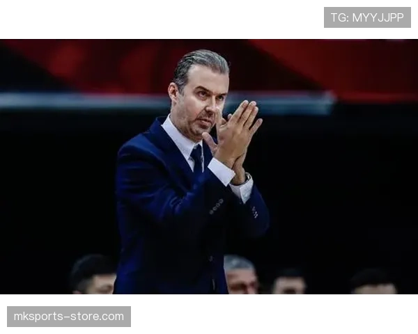 尤文图斯防守体系崩塌危机！战术层面遭诟病，豪门地位摇摇欲坠亟待改革。