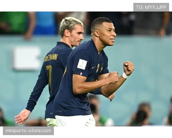 厄德高 vs 格里兹曼：前场组织与进攻终结的战术角色差异